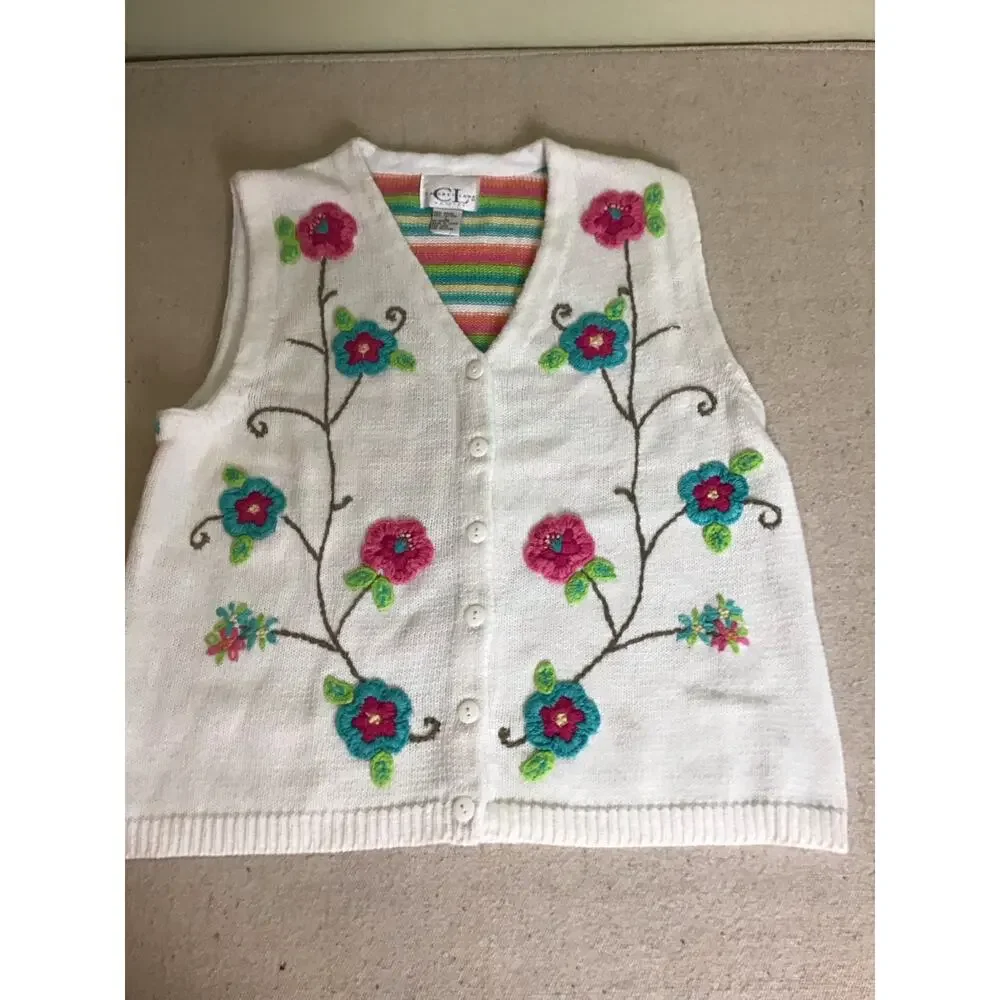 Cricket Lane White Vintage Floral & Striped Sweater Vest Sz. LrgP